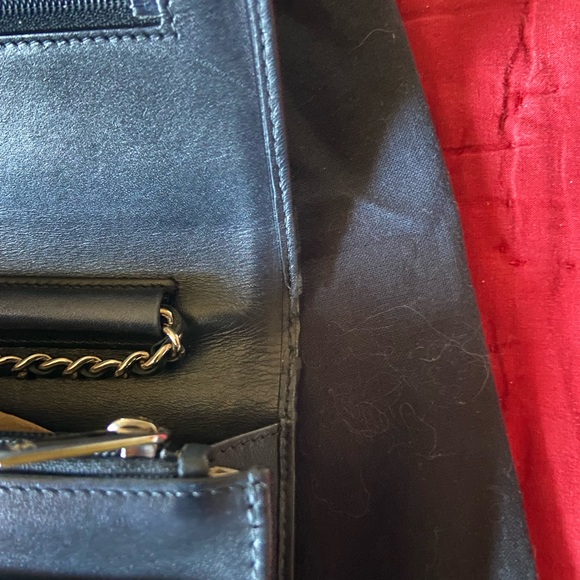 /traded/💯 Chanel CC Cambon WOC - Picture 12 of 16